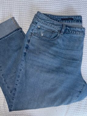 Talbots Everyday Relaxed Light Blue Cropped Rolled Cuff Ankle Jeans